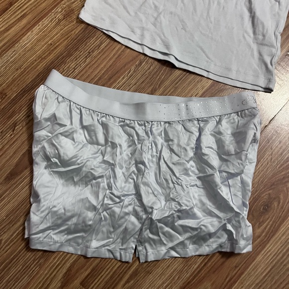 PINK Victoria's Secret White Pajama Set - Picture 4 of 10